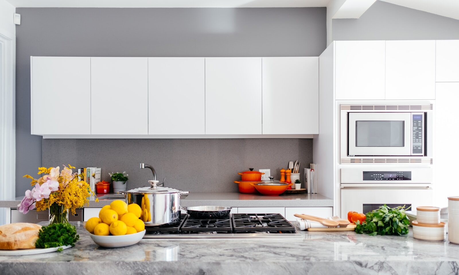 How to Keep Your Kitchen Clean and Safe